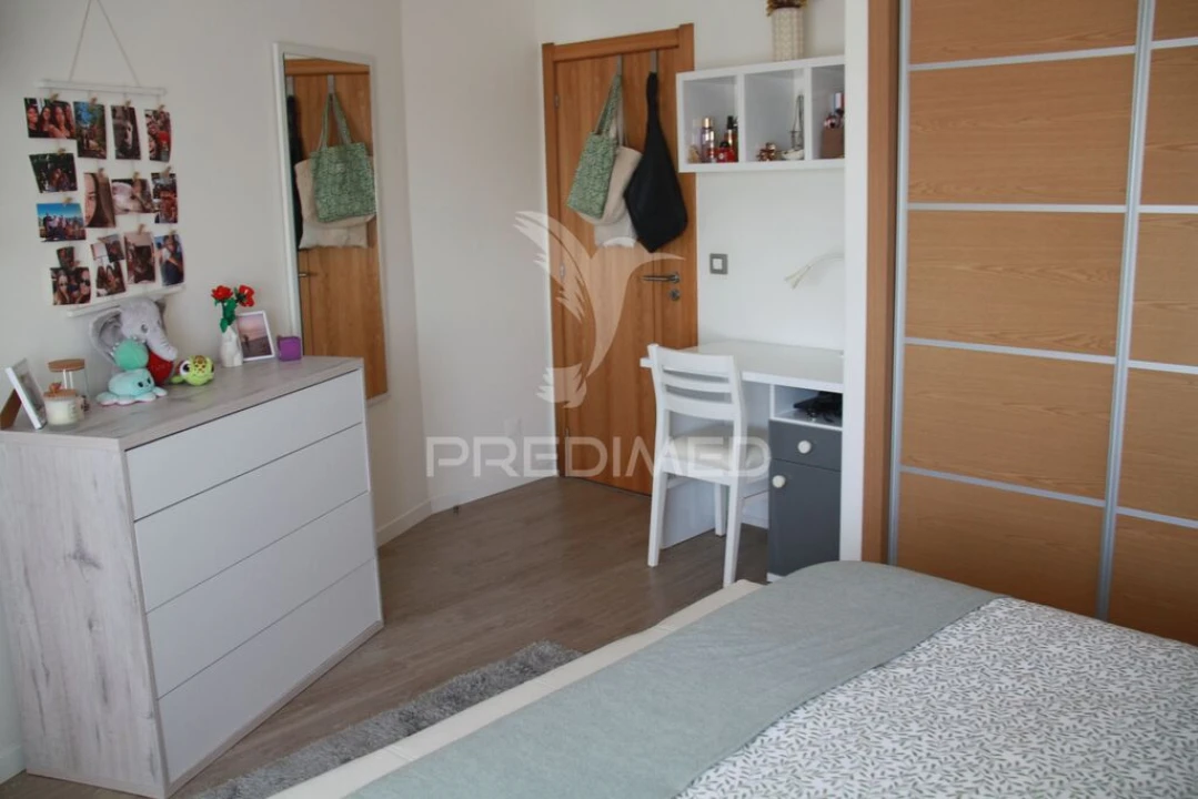 Apartamento T3 para Venda em Corroios Foto 5