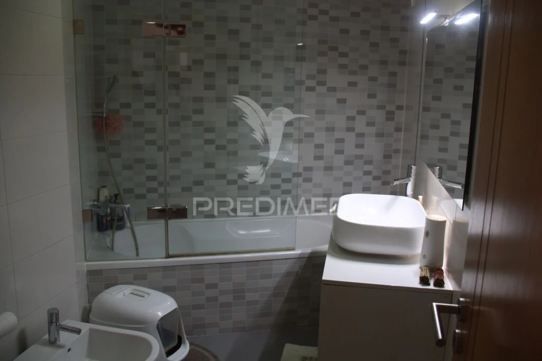 Apartamento T3 para Venda em Corroios Foto 13