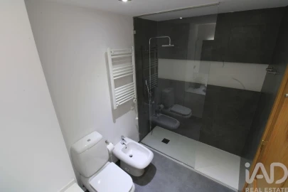 Apartamento T4 para Venda em Águas Livres