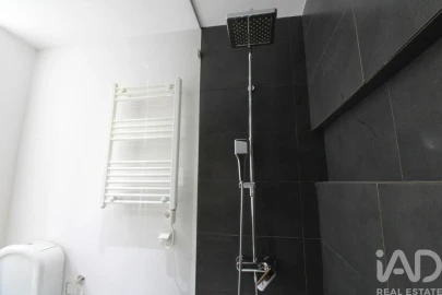 Apartamento T4 para Venda em Águas Livres