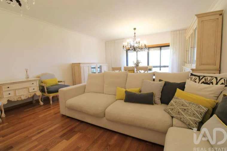 Apartamento T4 para Venda em Águas Livres Foto 4