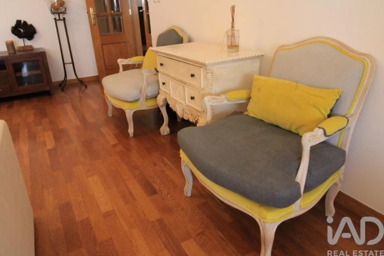 Apartamento T4 para Venda em Águas Livres Foto 6