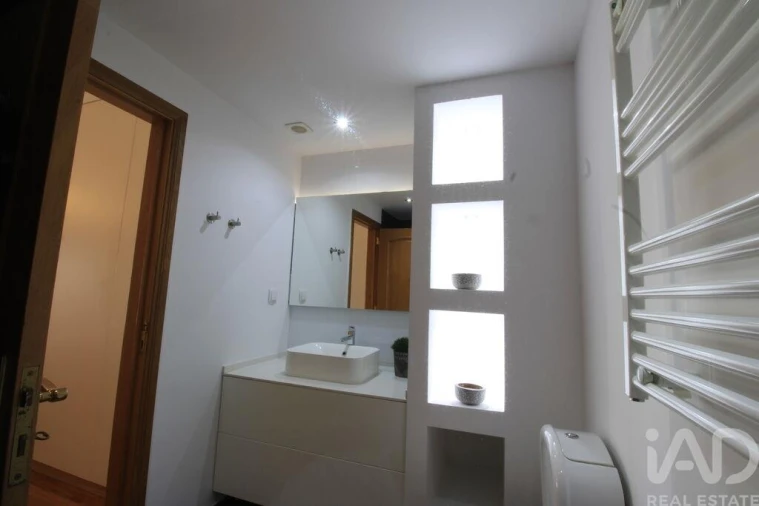 Apartamento T4 para Venda em Águas Livres Foto 22