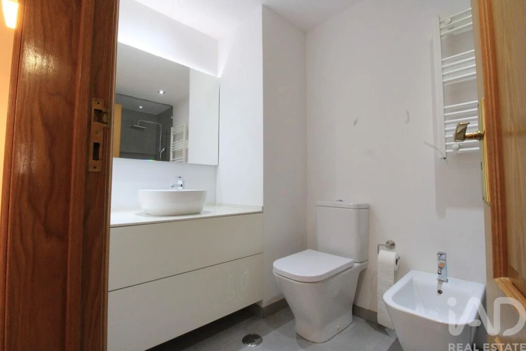 Apartamento T4 para Venda em Águas Livres Foto 34