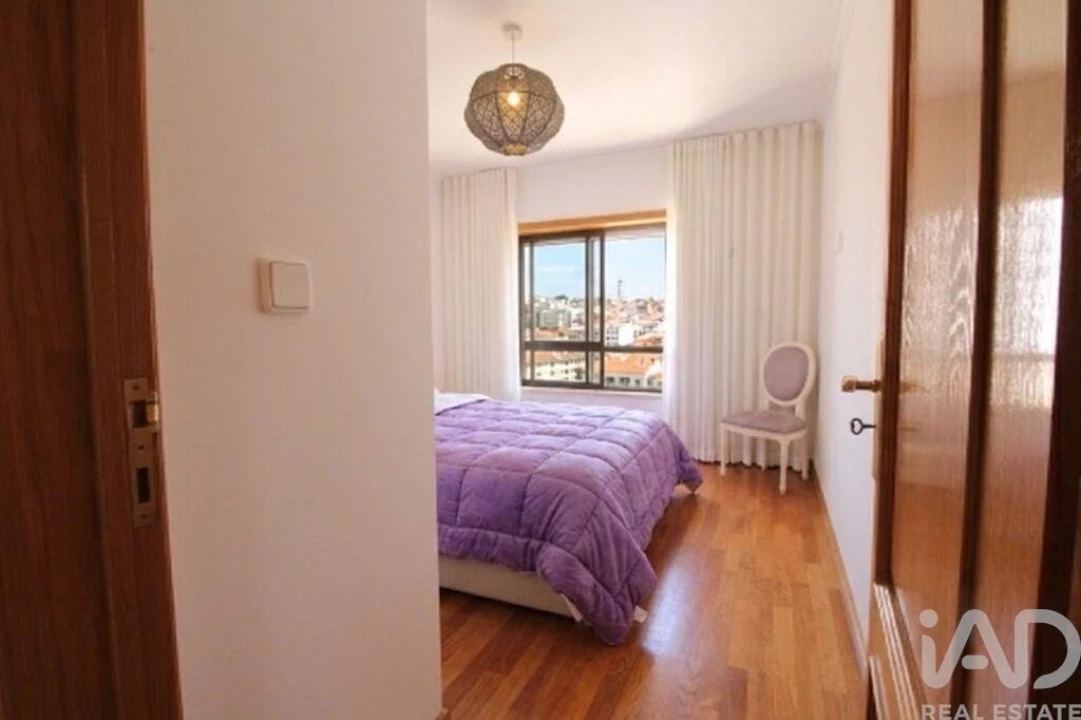 Apartamento T4 para Venda em Águas Livres Foto 24