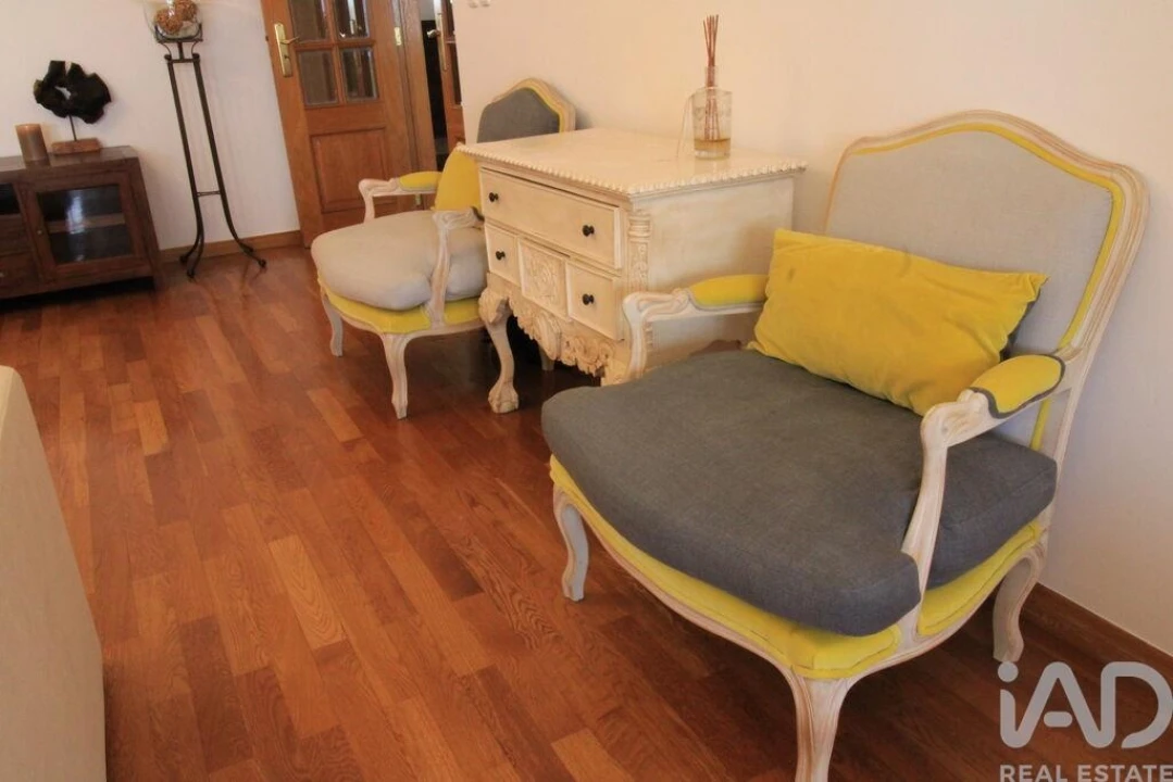 Apartamento T4 para Venda em Águas Livres Foto 6