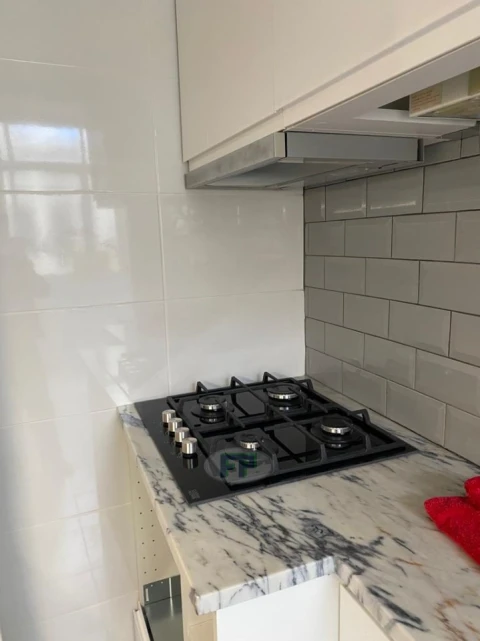 Quarto para Arrendamento em Arroios