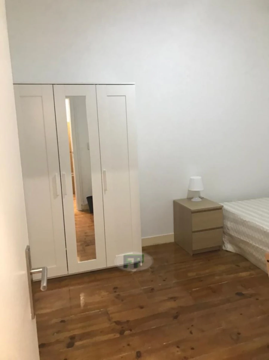 Quarto para Arrendamento em Arroios