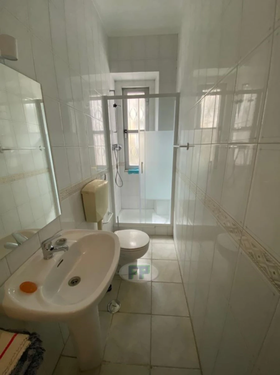 Quarto para Arrendamento em Arroios Foto 10
