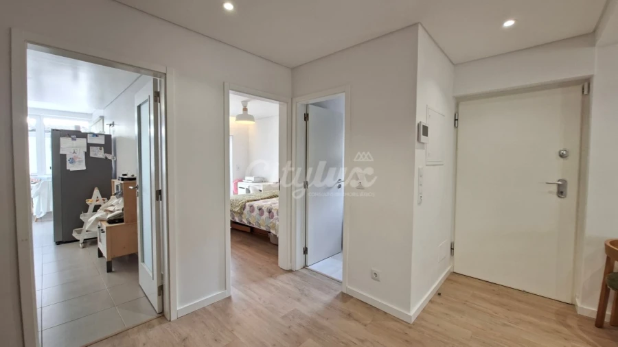 Moradia T4 para Venda em São Domingos de Rana Foto 14