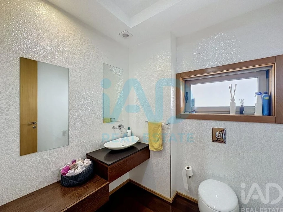 Moradia T3 para Venda em São Felix da Marinha Foto 14