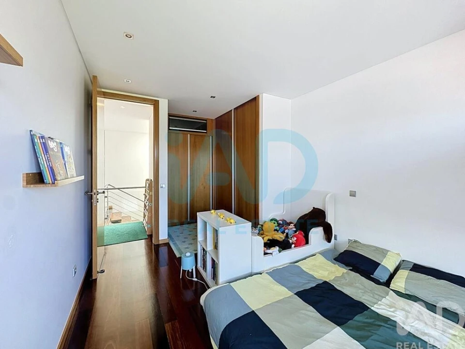 Moradia T3 para Venda em São Felix da Marinha Foto 19