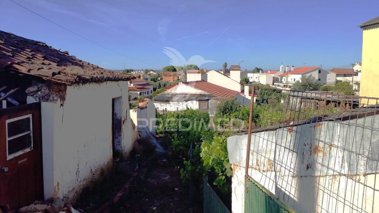 Moradia T3 para Venda em Santa Margarida da Coutada Foto 8