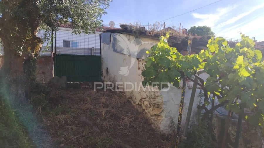 Moradia T3 para Venda em Santa Margarida da Coutada Foto 11