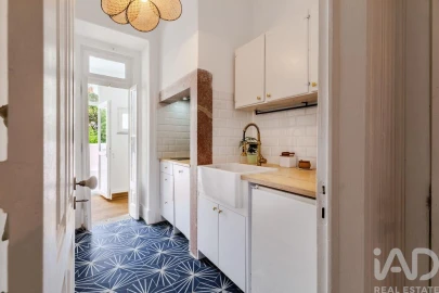 Apartamento T1 para Venda em Campolide