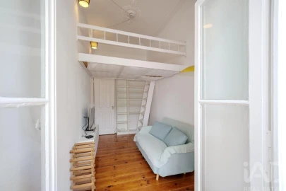 Apartamento T1 para Venda em Campolide