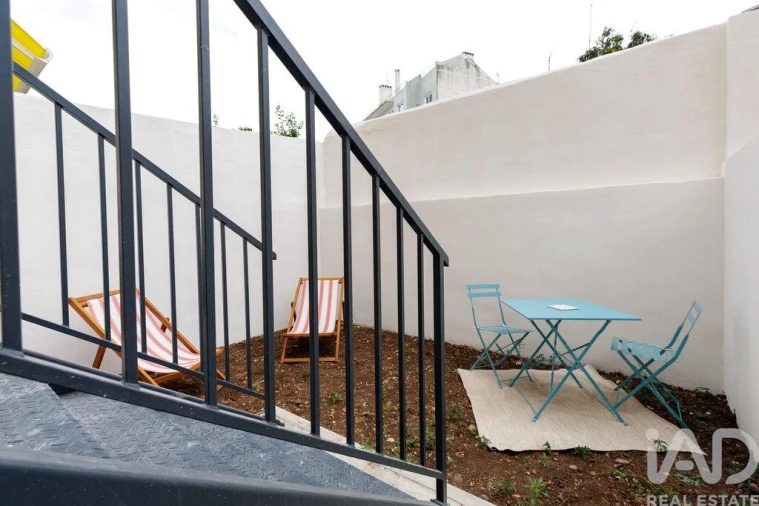 Apartamento T1 para Venda em Campolide Foto 29
