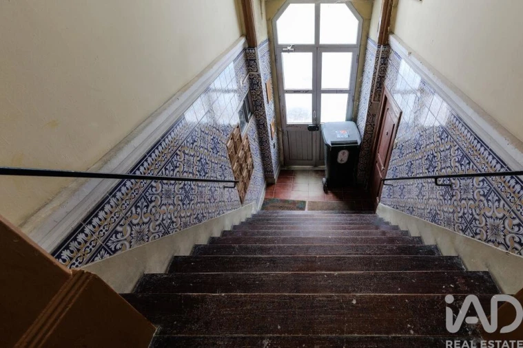 Apartamento T1 para Venda em Campolide Foto 34