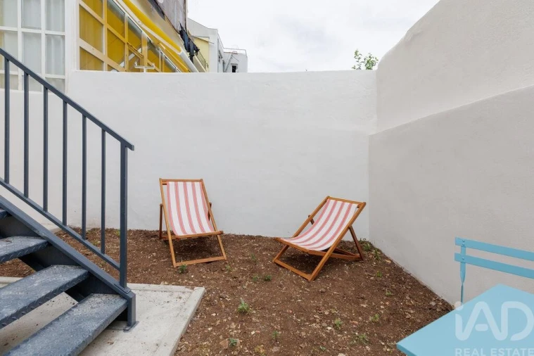 Apartamento T1 para Venda em Campolide Foto 30