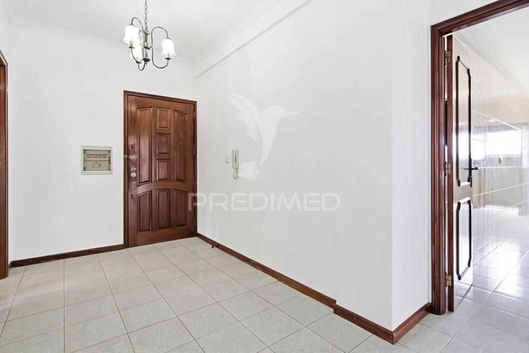 Apartamento T3 para Venda em Custóias, Leça do Balio e Guifões Foto 1