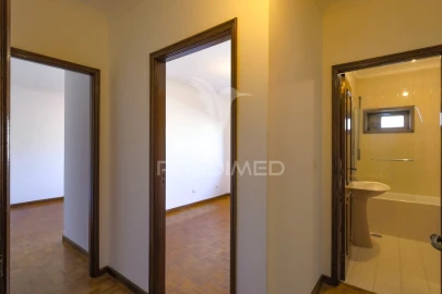 Apartamento T3 para Venda em Custóias, Leça do Balio e Guifões