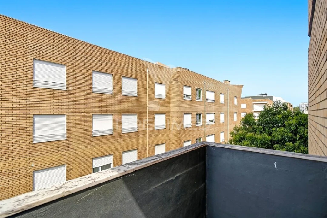 Apartamento T3 para Venda em Custóias, Leça do Balio e Guifões Foto 14