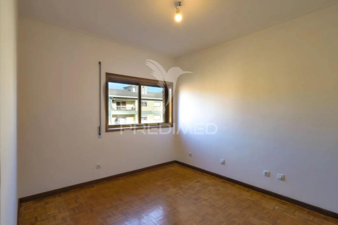 Apartamento T3 para Venda em Custóias, Leça do Balio e Guifões Foto 3