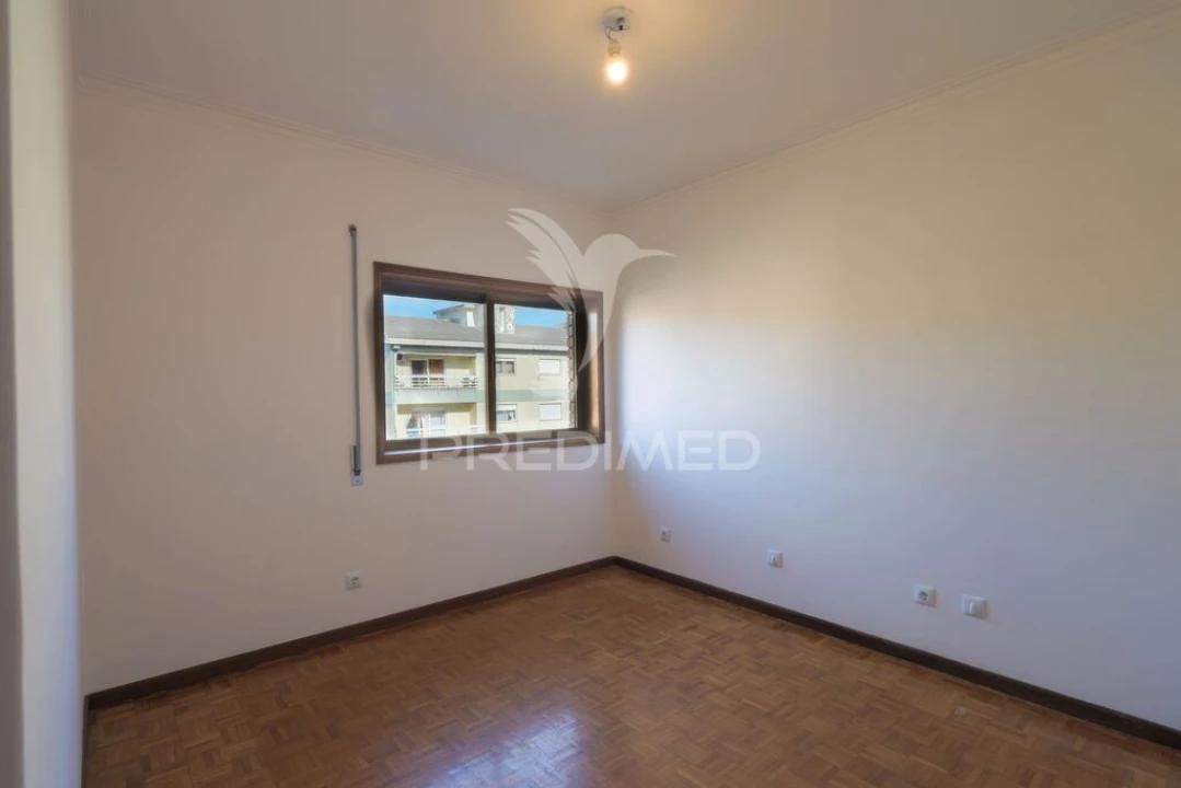 Apartamento T3 para Venda em Custóias, Leça do Balio e Guifões Foto 3