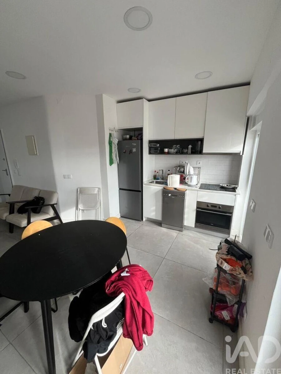 Apartamento T2 para Venda em Benfica Foto 4