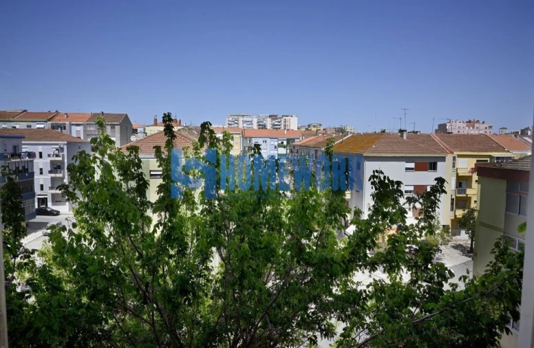 Apartamento T4 para Venda em Alto do Seixalinho, Santo André e Verderena Foto 23