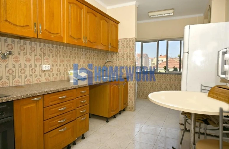 Apartamento T4 para Venda em Alto do Seixalinho, Santo André e Verderena Foto 2