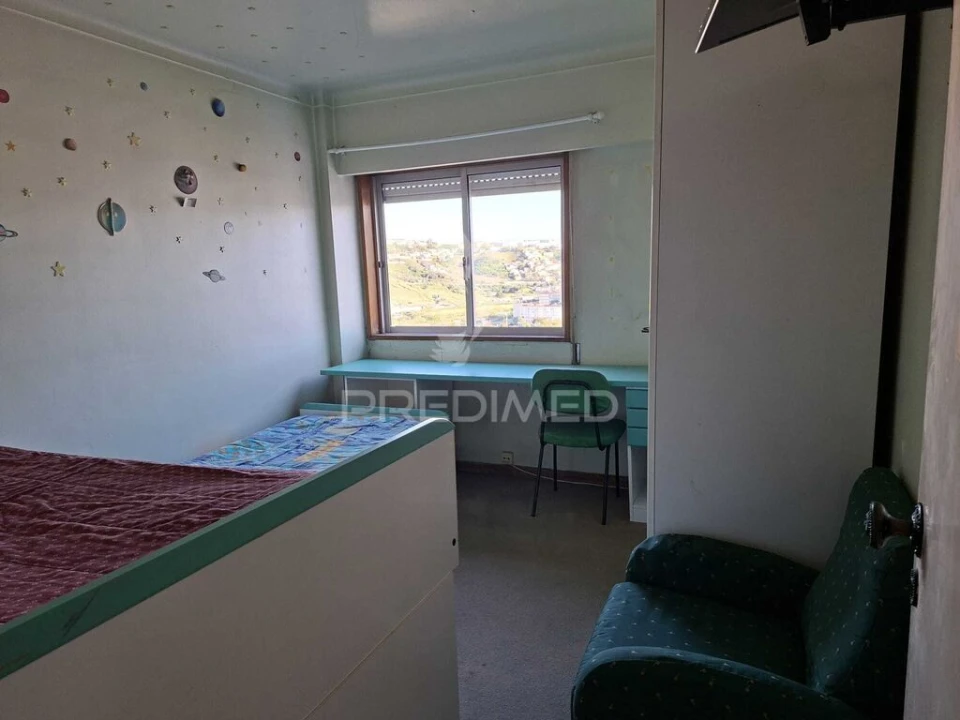 Apartamento T2 para Venda em Santo António dos Cavaleiros e Frielas Foto 15