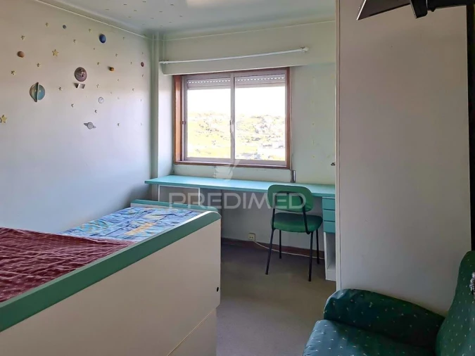 Apartamento T2 para Venda em Santo António dos Cavaleiros e Frielas Foto 9
