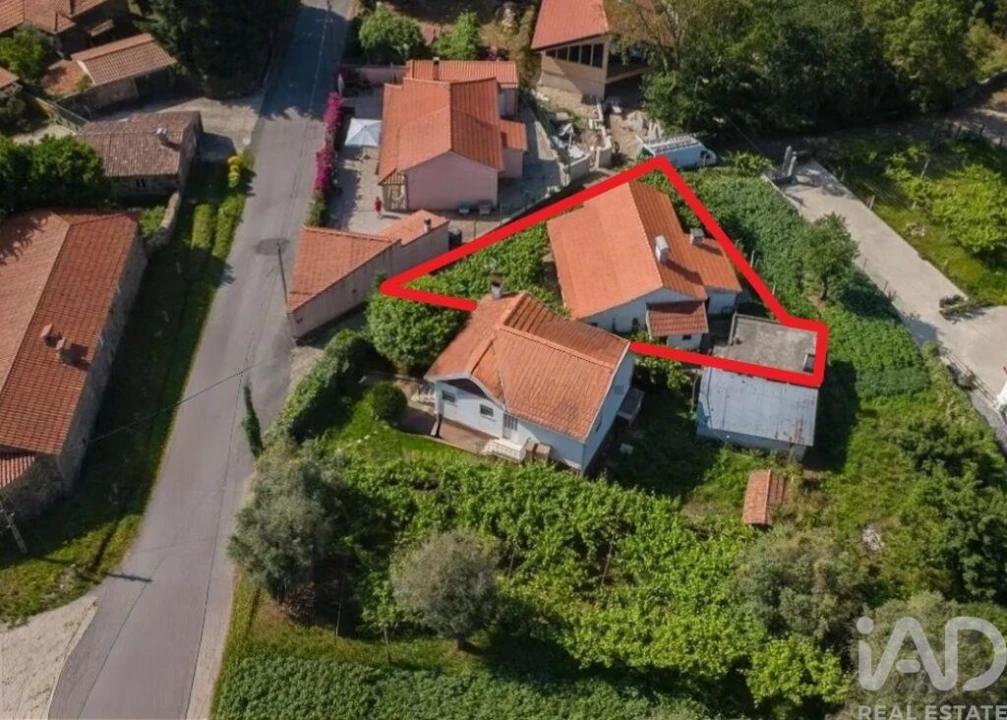 Moradia T2 para Venda em Covas Foto 2