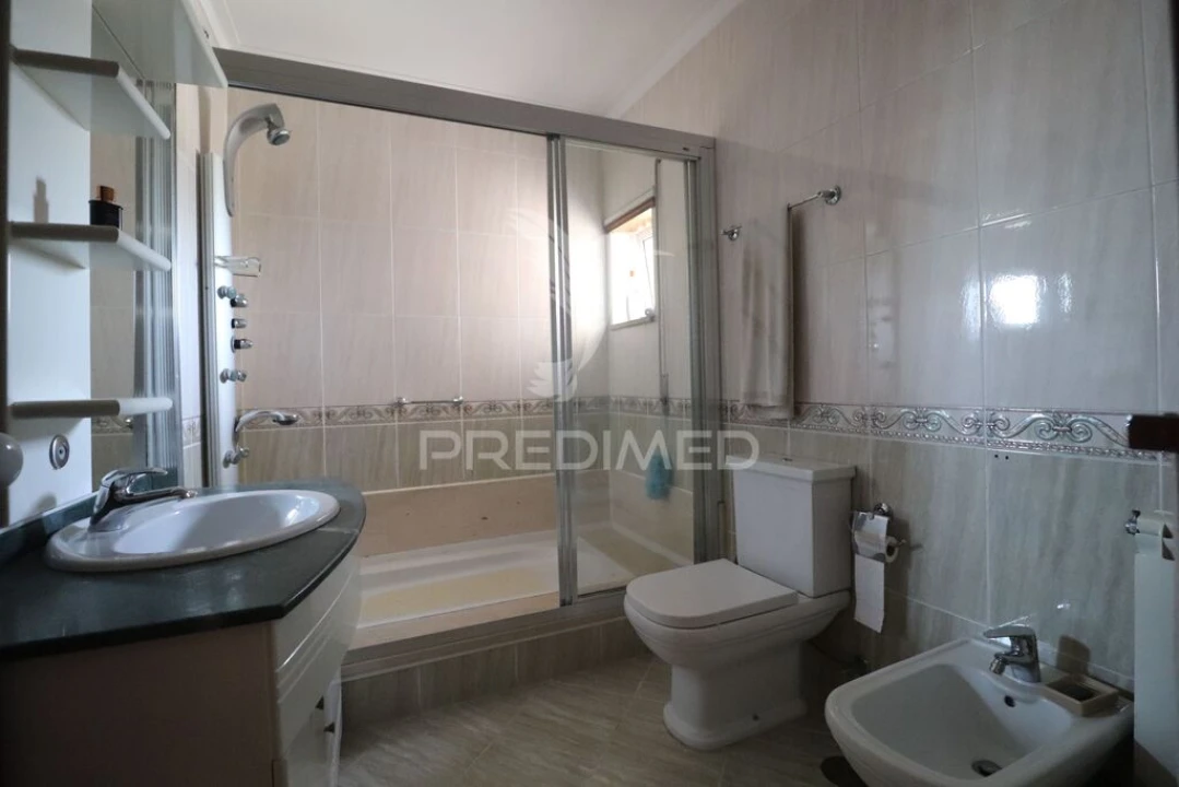 Moradia T3 para Venda em Vila Verde e Barbudo Foto 17