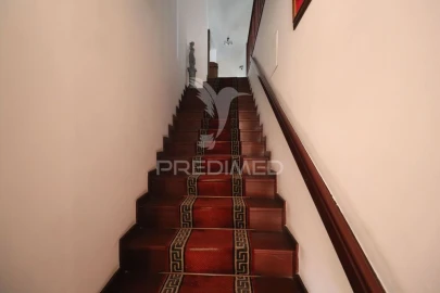 Moradia T3 para Venda em Vila Verde e Barbudo