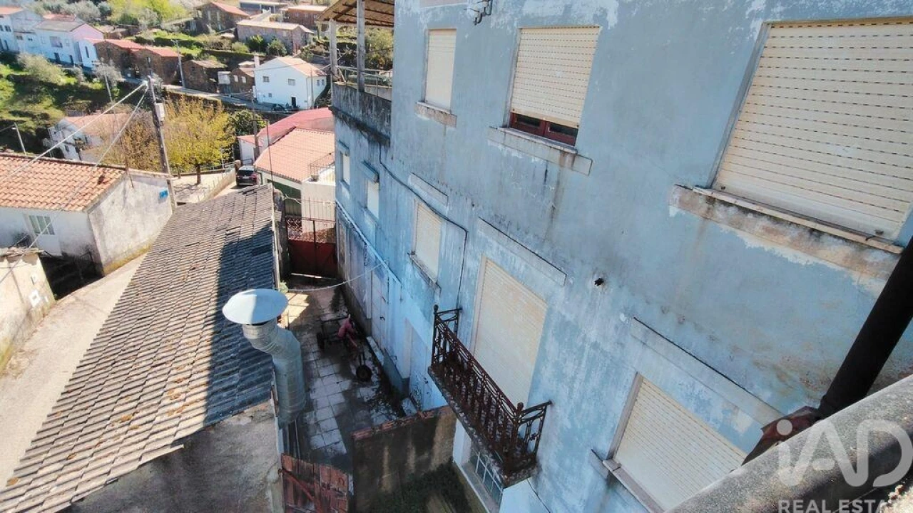 Moradia T3 para Venda em Alvares Foto 7
