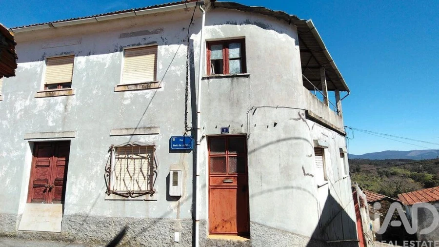 Moradia T3 para Venda em Alvares Foto 2
