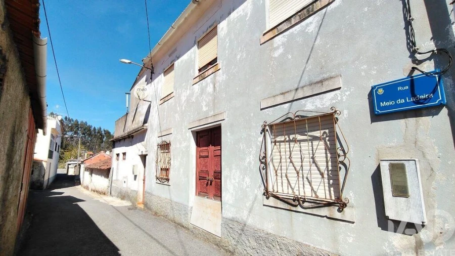 Moradia T3 para Venda em Alvares Foto 13