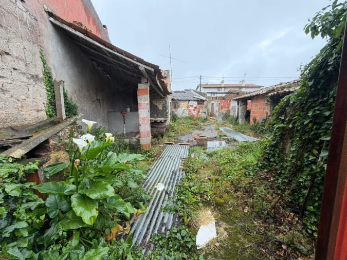 Moradia T2 para Venda em Paião Foto 8