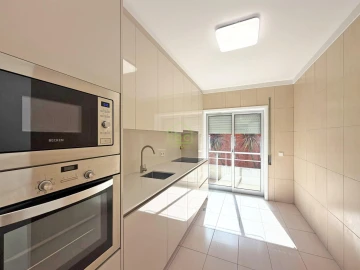 Apartamento T2 para Venda em Póvoa de Varzim, Beiriz e Argivai