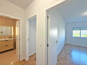 Apartamento T2 para Venda em Póvoa de Varzim, Beiriz e Argivai