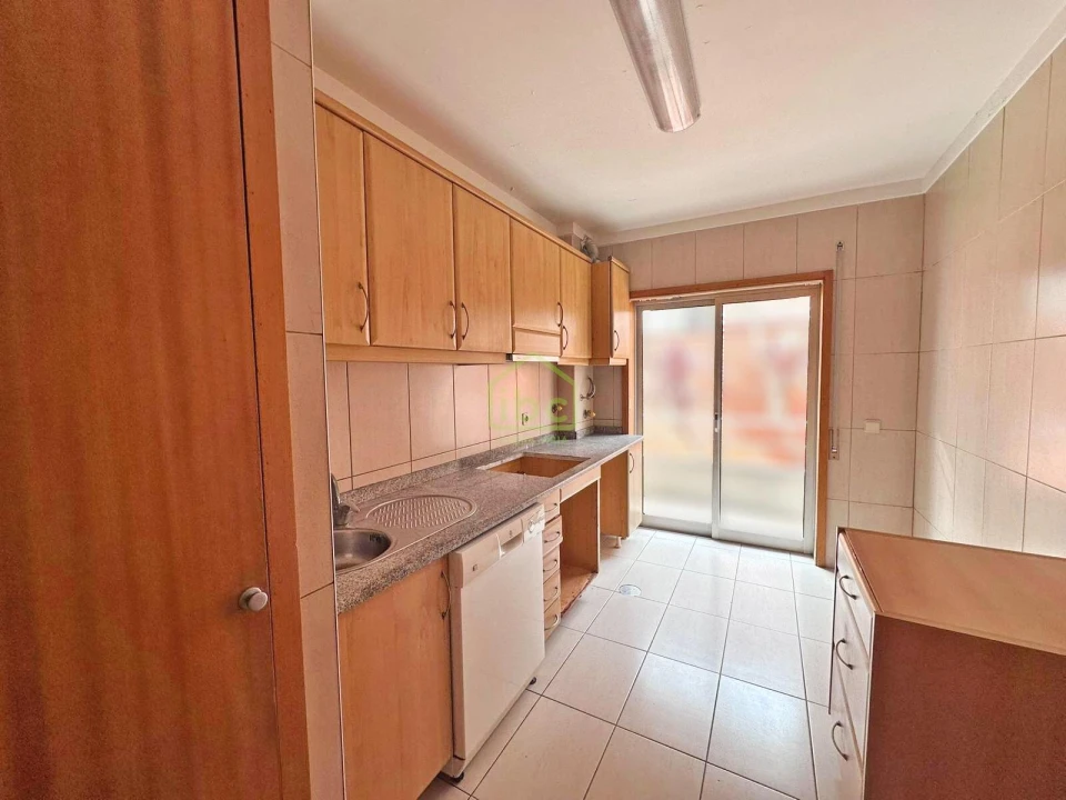 Apartamento T2 para Venda em Póvoa de Varzim, Beiriz e Argivai Foto 3