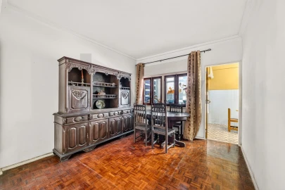 Apartamento T4 para Venda em Alfragide