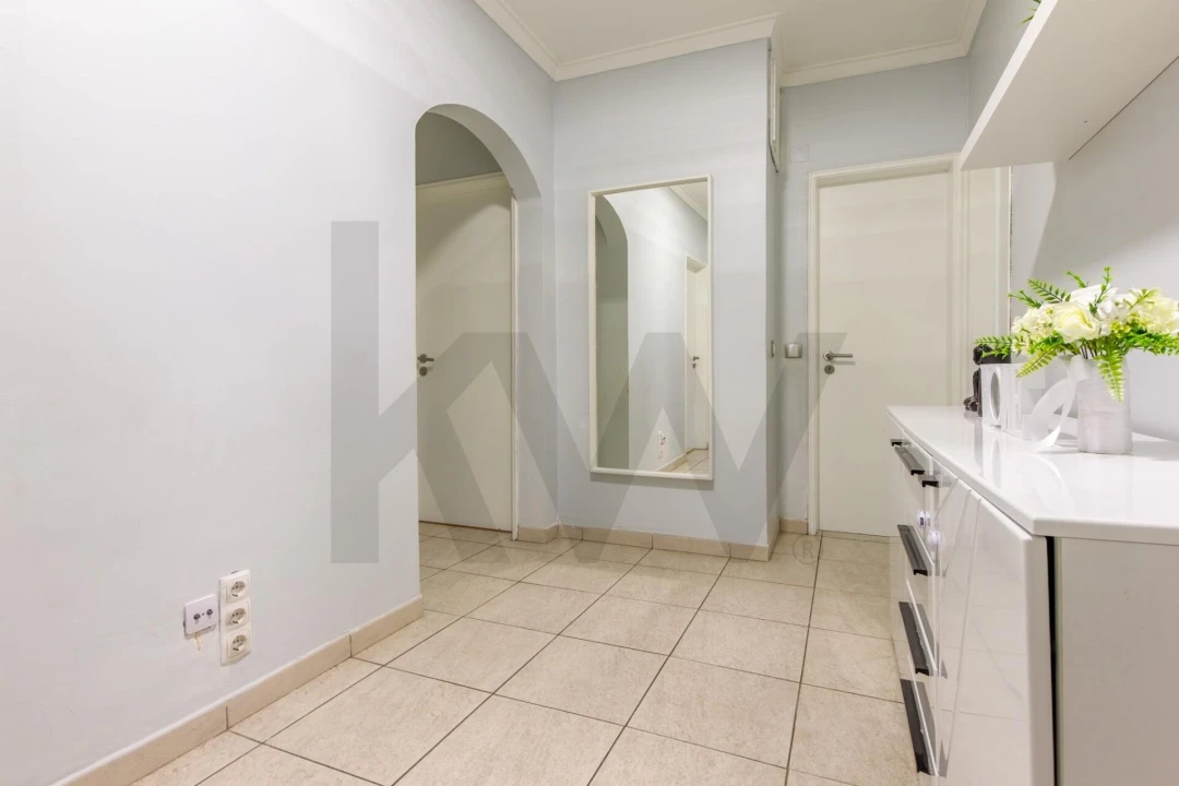 Apartamento T3 para Venda em Almada, Cova da Piedade, Pragal e Cacilhas Foto 8