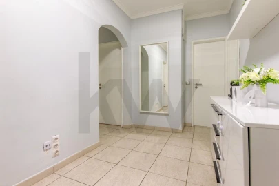 Apartamento T3 para Venda em Almada, Cova da Piedade, Pragal e Cacilhas
