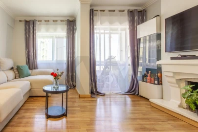 Apartamento T3 para Venda em Almada, Cova da Piedade, Pragal e Cacilhas