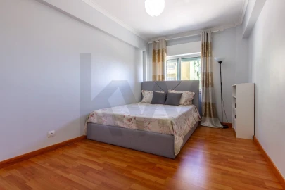 Apartamento T3 para Venda em Almada, Cova da Piedade, Pragal e Cacilhas