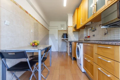 Apartamento T3 para Venda em Almada, Cova da Piedade, Pragal e Cacilhas