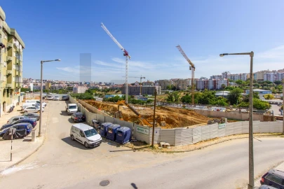Apartamento T3 para Venda em Almada, Cova da Piedade, Pragal e Cacilhas